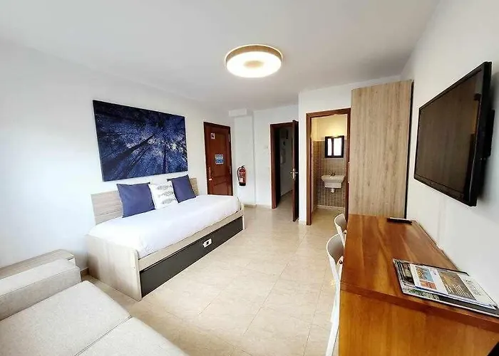 Piso Cerca De Centro Ocio As Cancelas Y Xunta * Σαντιάγο ντε Κομποστέλα