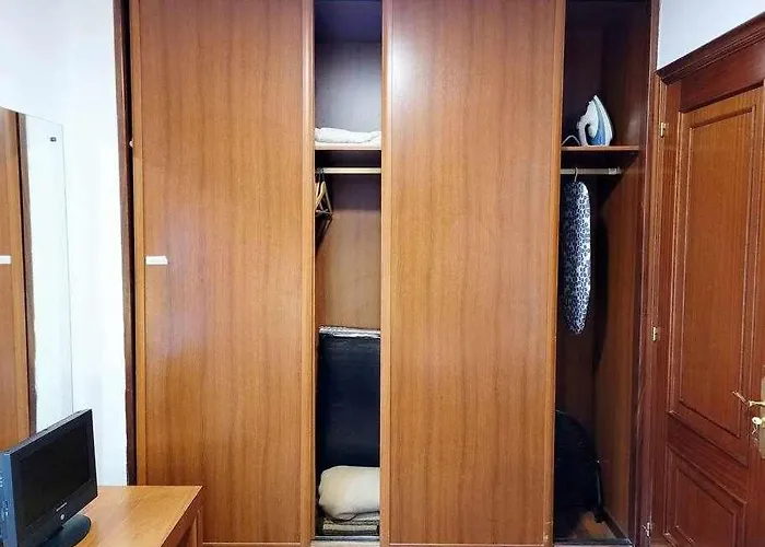 Piso Cerca De Centro Ocio As Cancelas Y Xunta * Santiago de Compostela